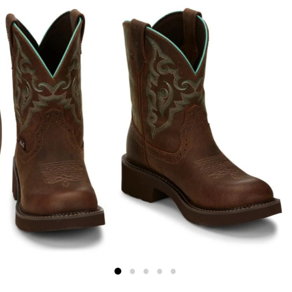 Justin Gypsy Womens Round Toe Western Boots Style GY9606